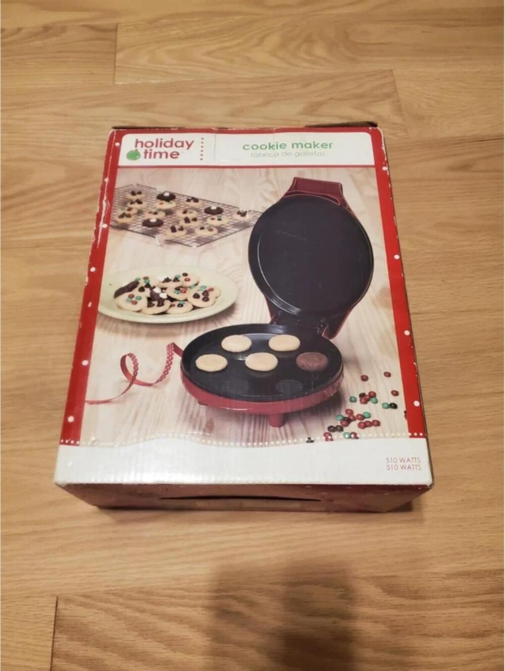 Holiday Time Cookie Maker